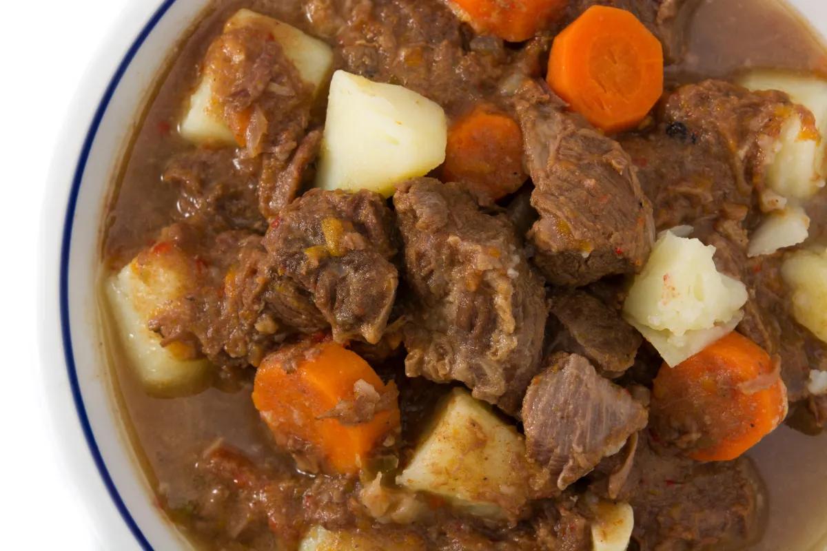 Upptäck hemligheten bakom en smakrik köttgryta